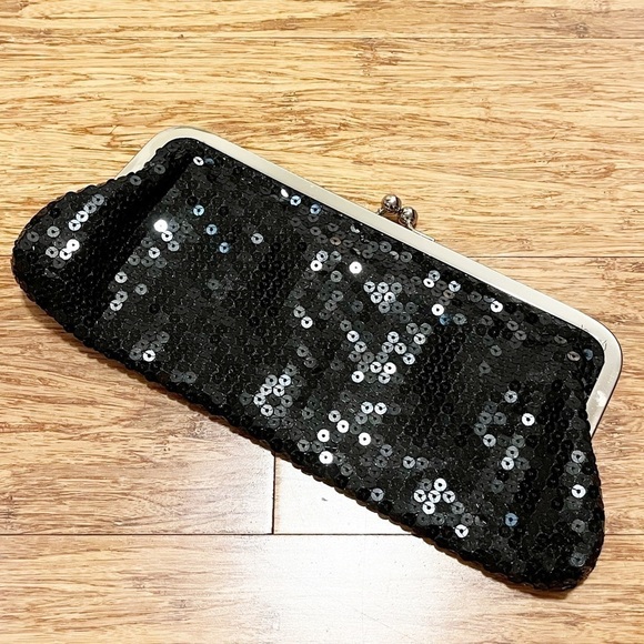 Ann Taylor LOFT black sequin evening bag w/ silver chain. Converts to clutch! - Picture 2 of 9